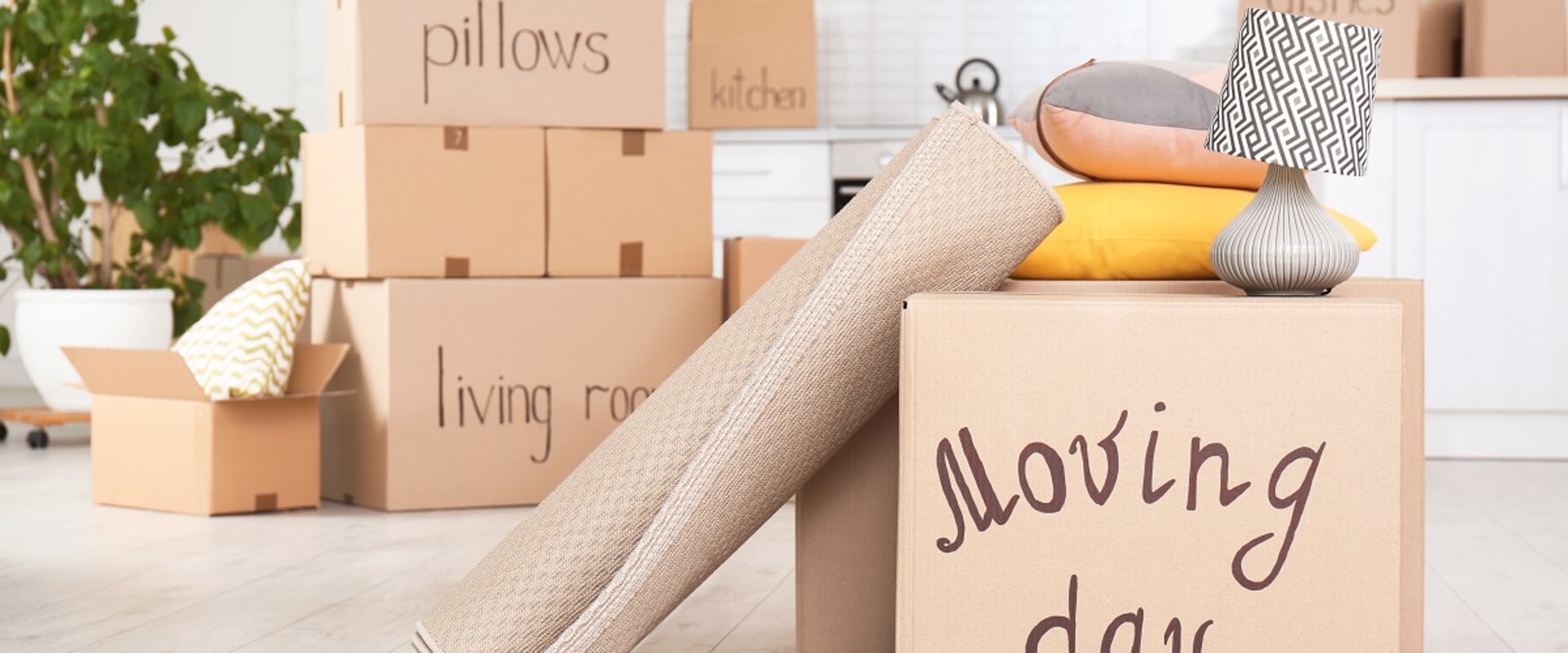 The Best Time to Move: Expert Insights